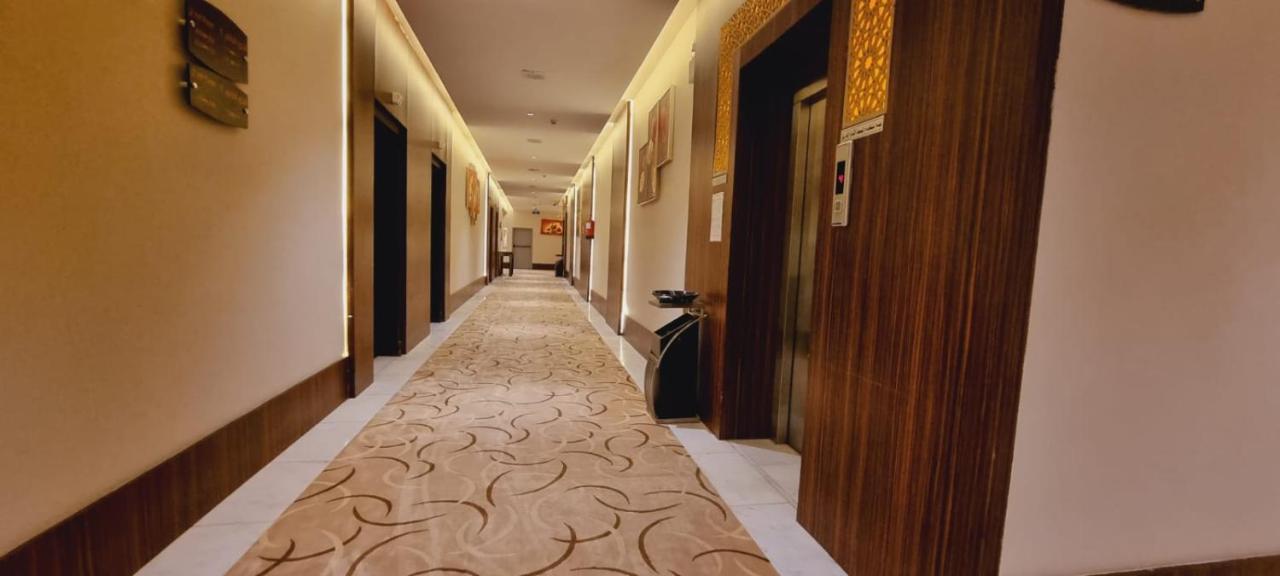 Raoum Inn Sakaka Buitenkant foto