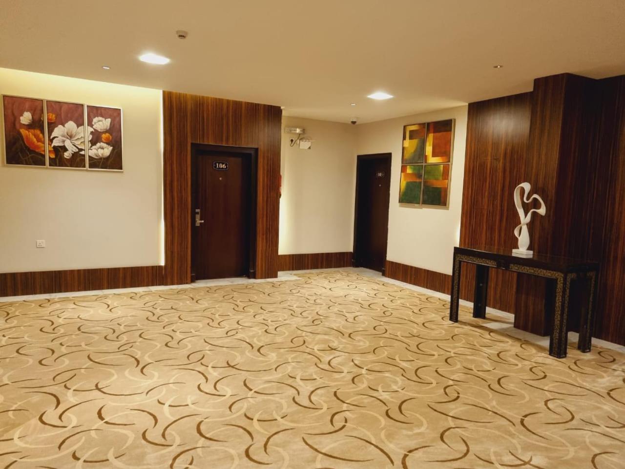 Raoum Inn Sakaka Buitenkant foto